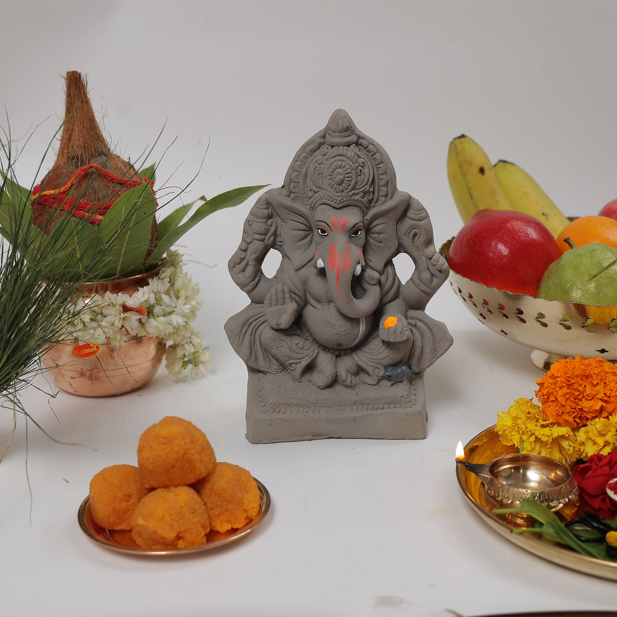 RIVER CLAY GANESHA IDOL 8" PLAIN