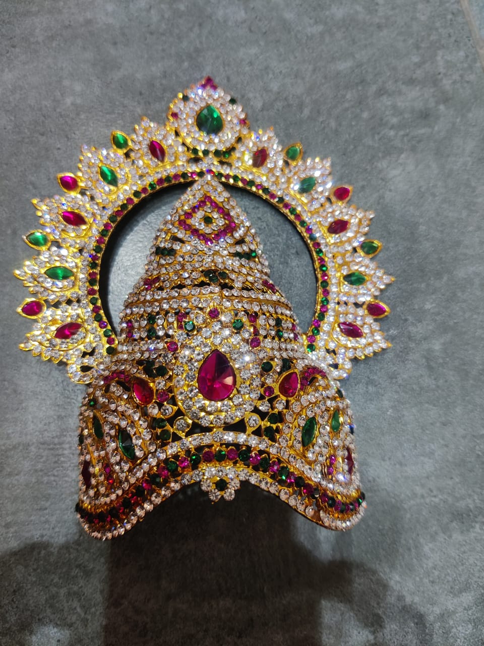 Stone Keerita with Arch [ Half crown - 5in ]