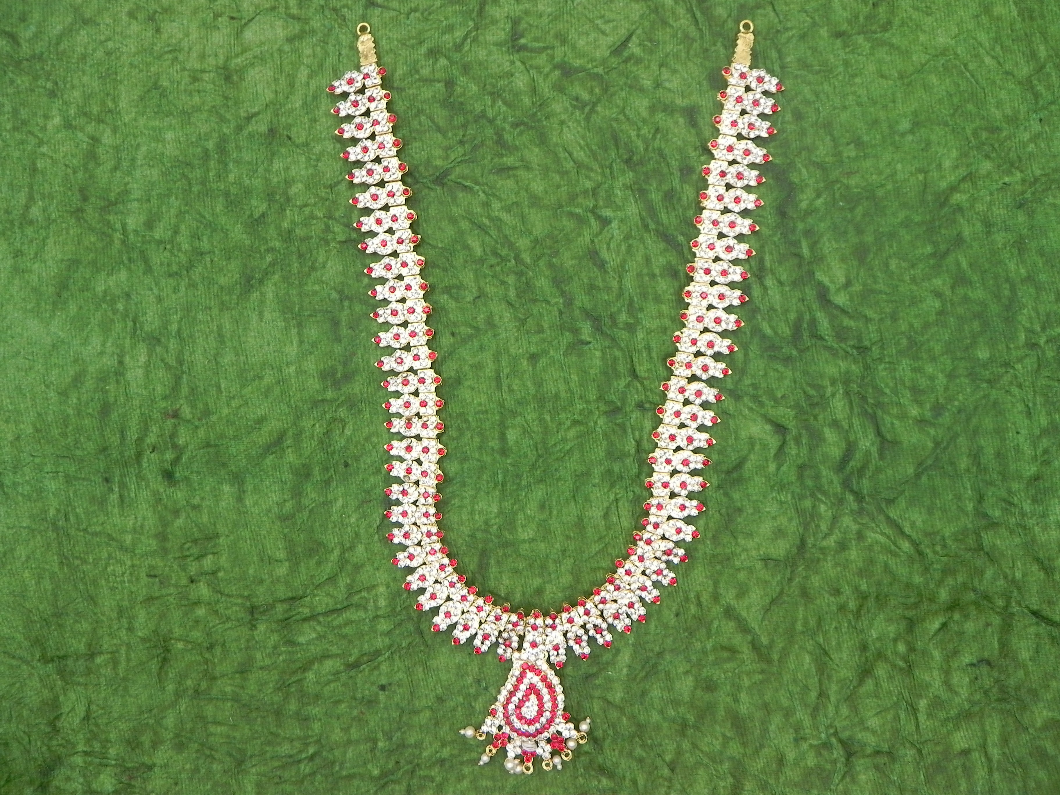 Stones Haar Decoration[Height - 13 inch ]