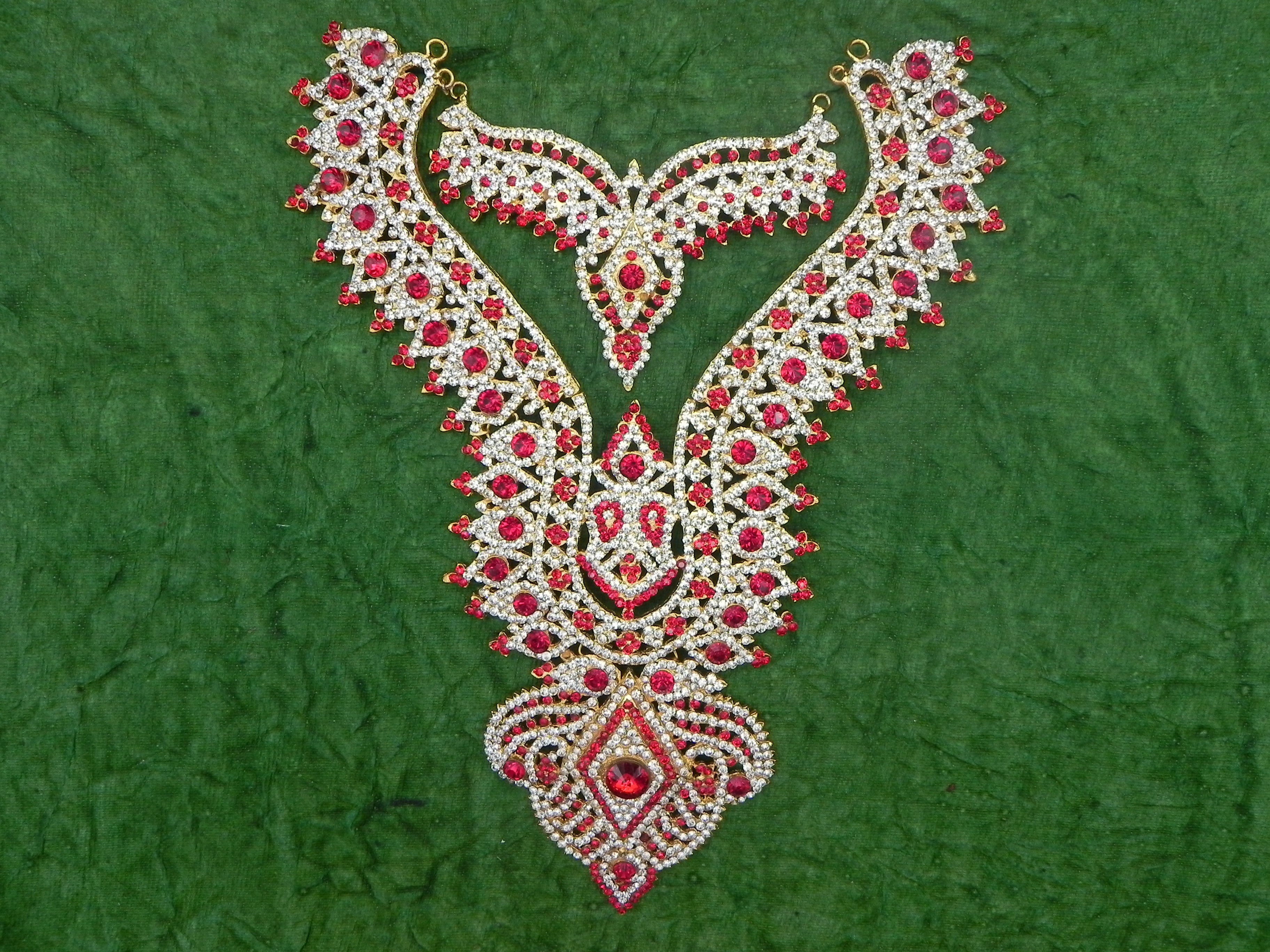 Stone Kavai Haaram [ Height - 12 inch ]