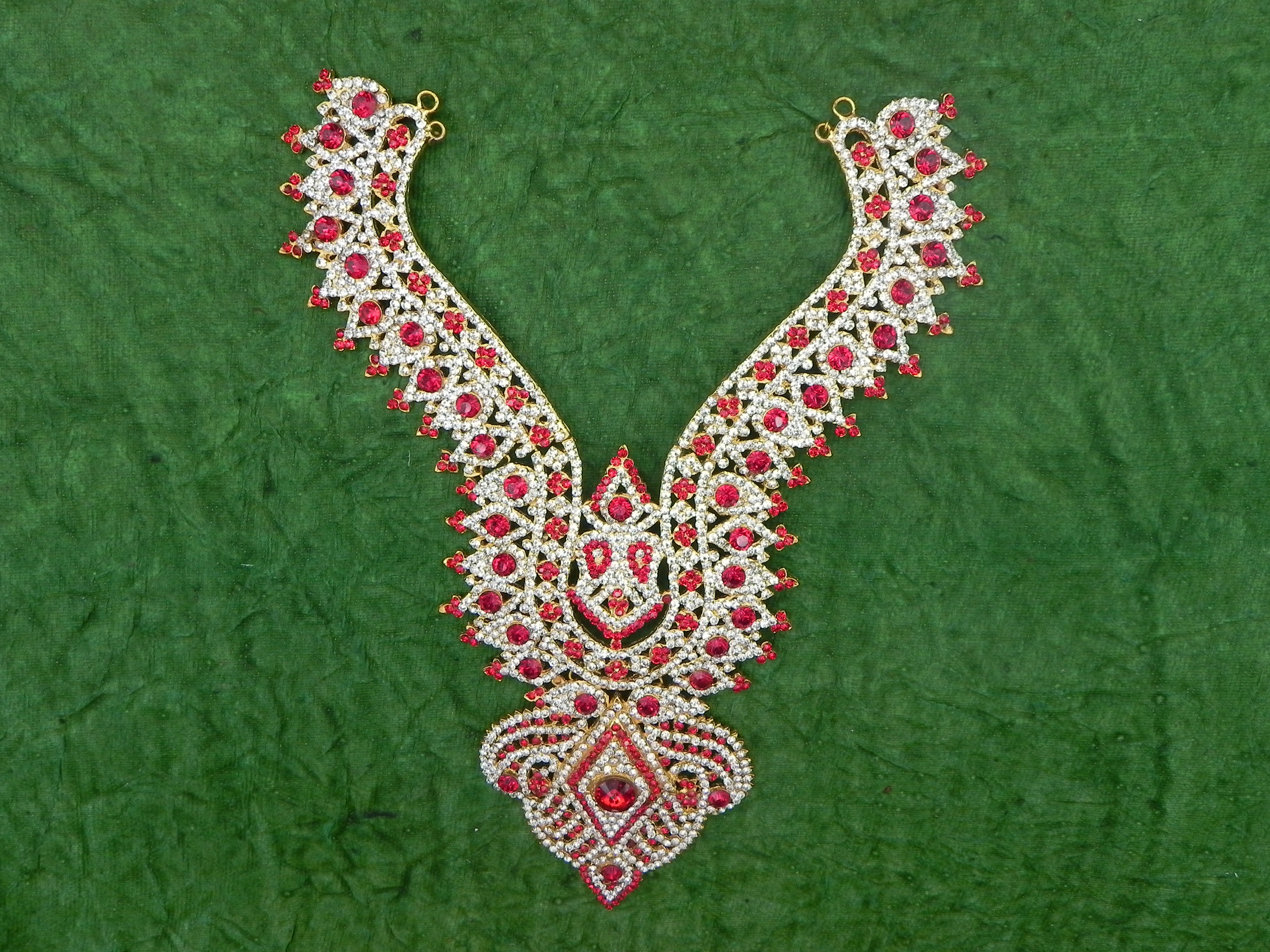 Stone Kavai Haaram [ Height - 12 inch ]