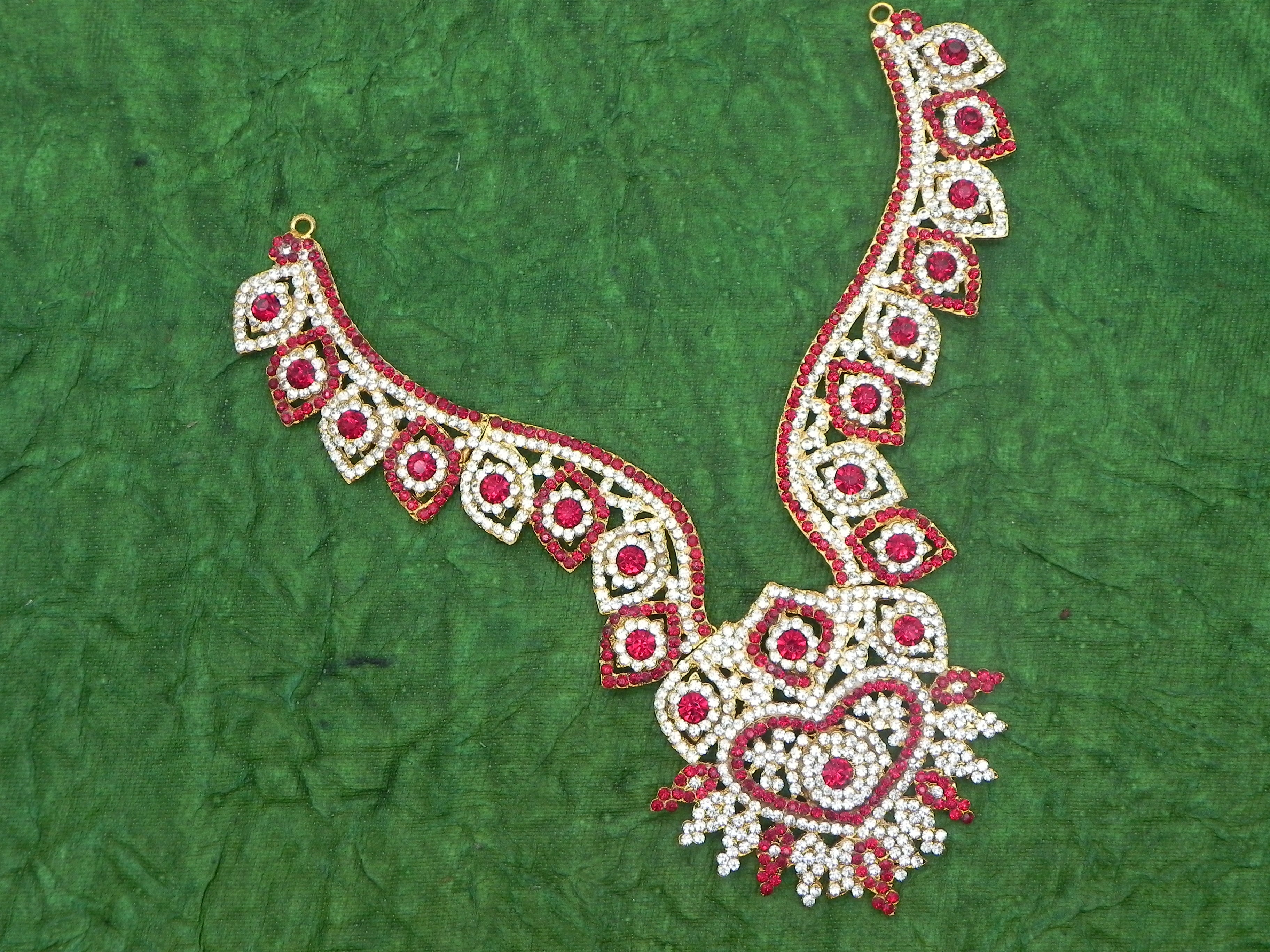 Stone Kavai Haaram [ Height - 9 inch]