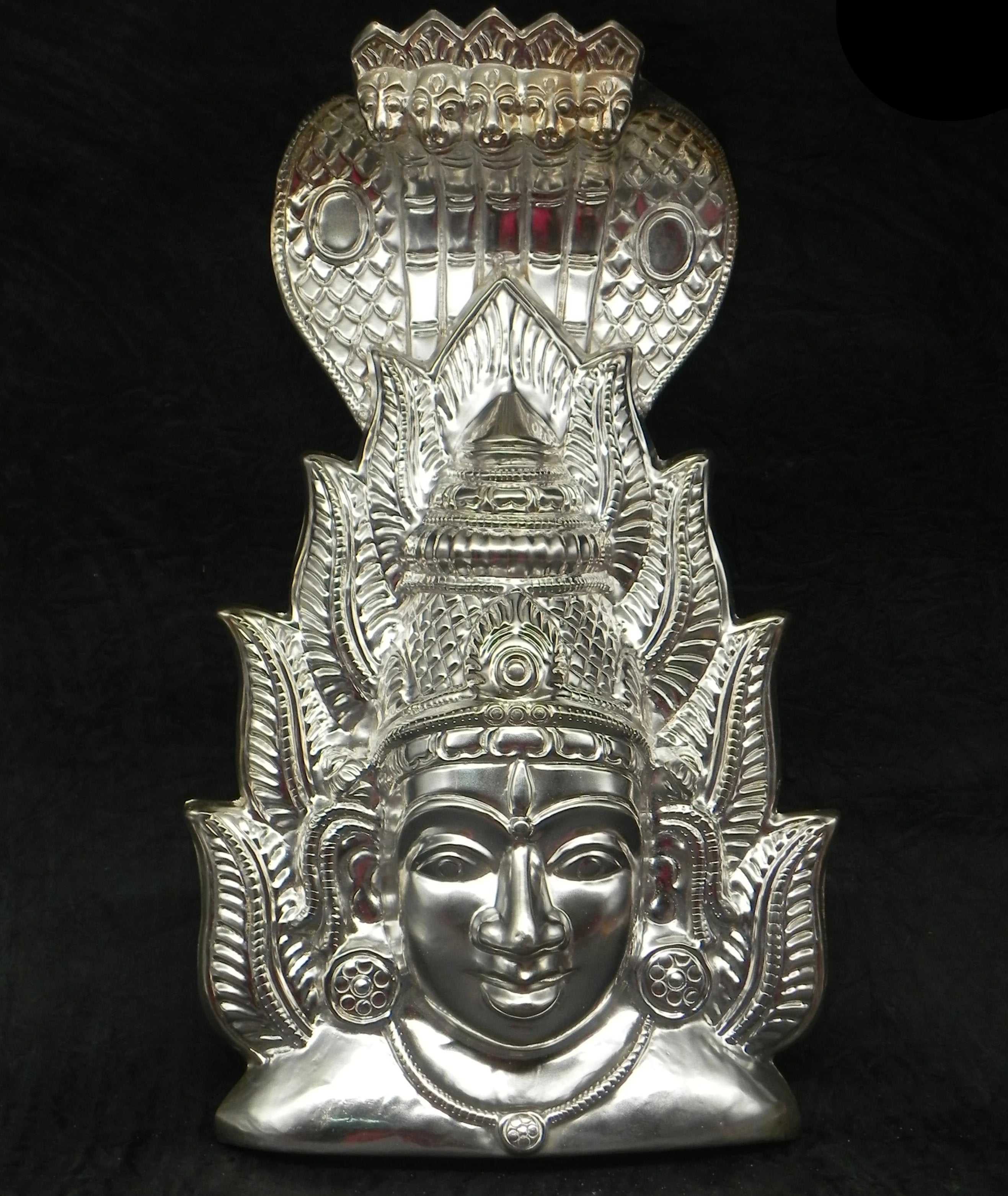 Karumariyamma  Face